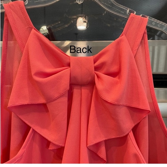 Flowy top with big back bow - Picture 7 of 16
